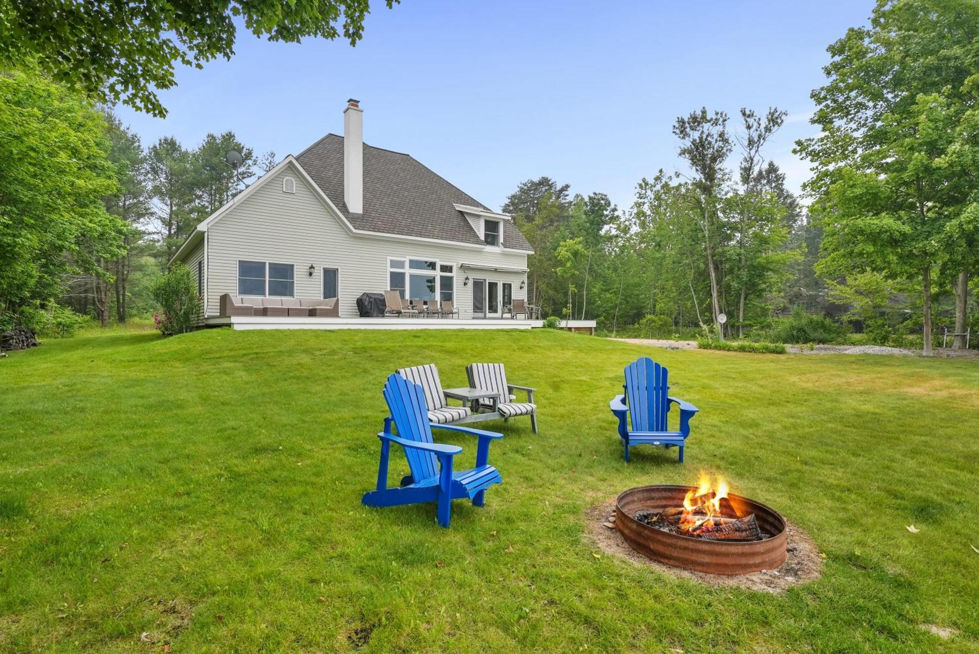 Northport Bay Beach Getaway Buitenkant foto